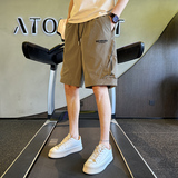 军绿色