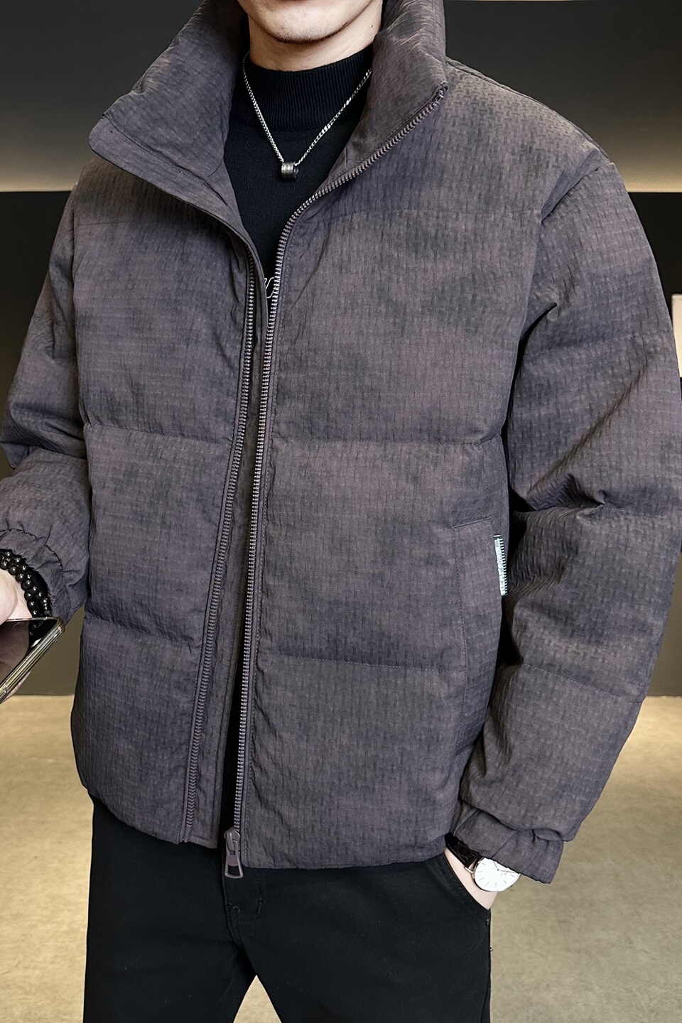 冬季店主风新款立领标羽绒服男短款保暖羽绒外套Y12032-P230，男装羽绒服，电商A239