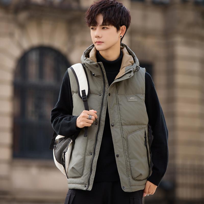 Tim短款连帽羽绒马甲男 休闲日系面包服保暖外套马夹背心M76-P125图片
