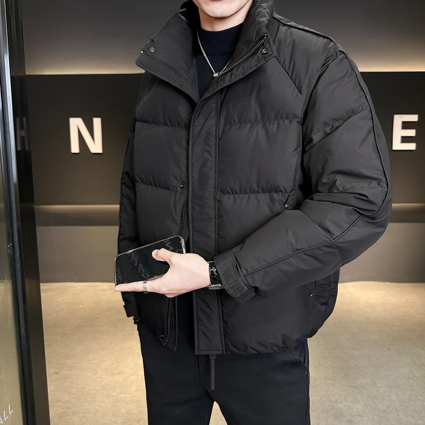 冬季男士立领羽绒服百搭潮流简约纯色休闲感蓬松羽绒衣Y2586-P235，男装羽绒服，电商A239