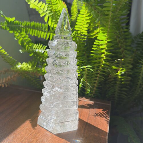 天然白水晶9层文昌塔摆件带彩尺寸：16.8*6.6cm，重：720g，2号