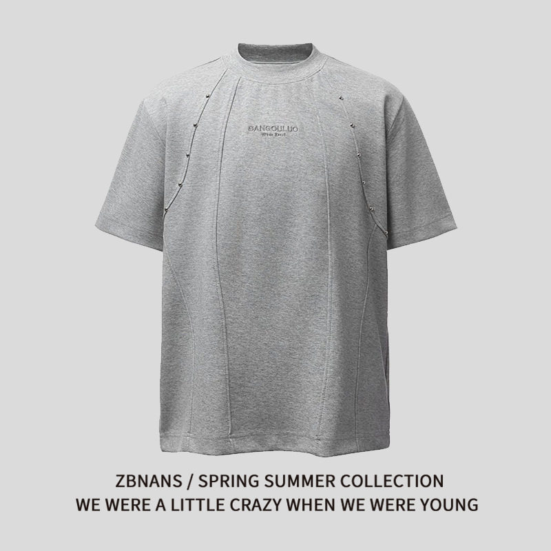 潮牌立体剪裁铆钉装饰字母刺绣短袖T恤男女情侣夏季潮流个性上衣