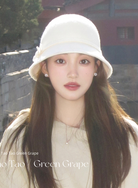 富家千金法式赫本风白色圆顶礼帽女2025新款秋冬渔夫帽蝴蝶结帽子