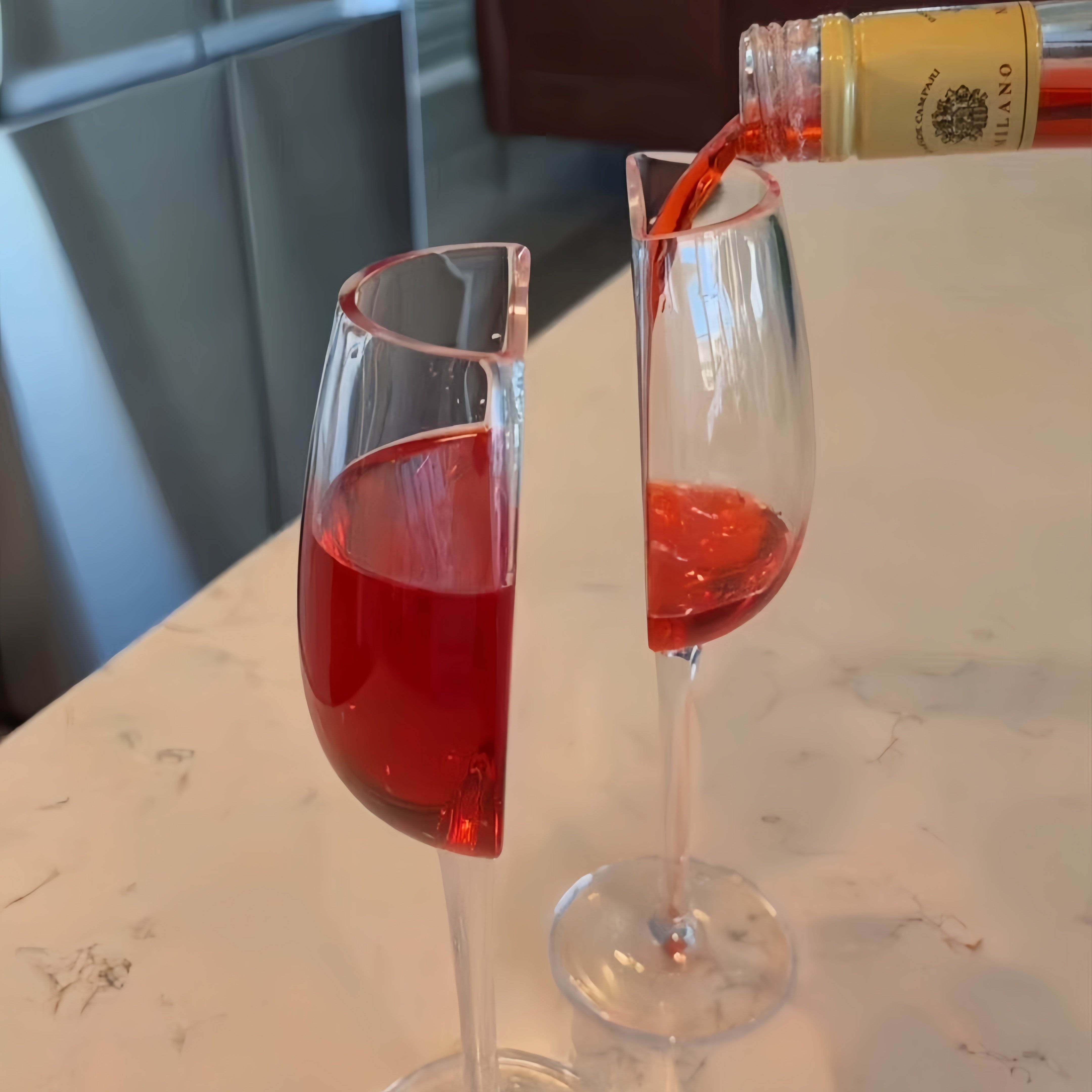 高档创意半面红酒杯玻璃香槟葡萄酒高脚杯家用高颜值酒具逃酒神器