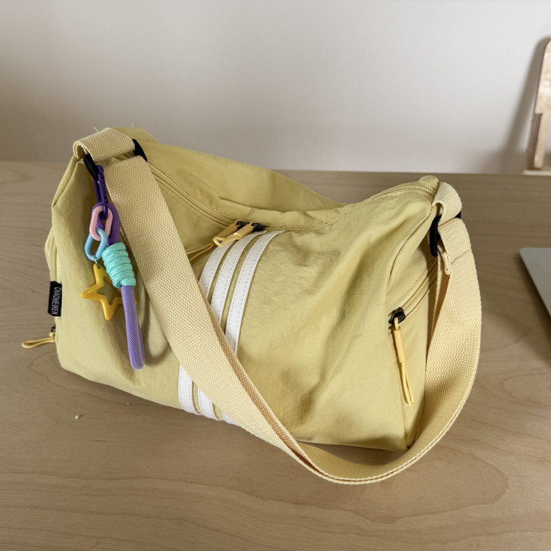 日系超轻防水牛津布包男女百搭单肩斜挎包尼龙轻便大容量枕头包潮