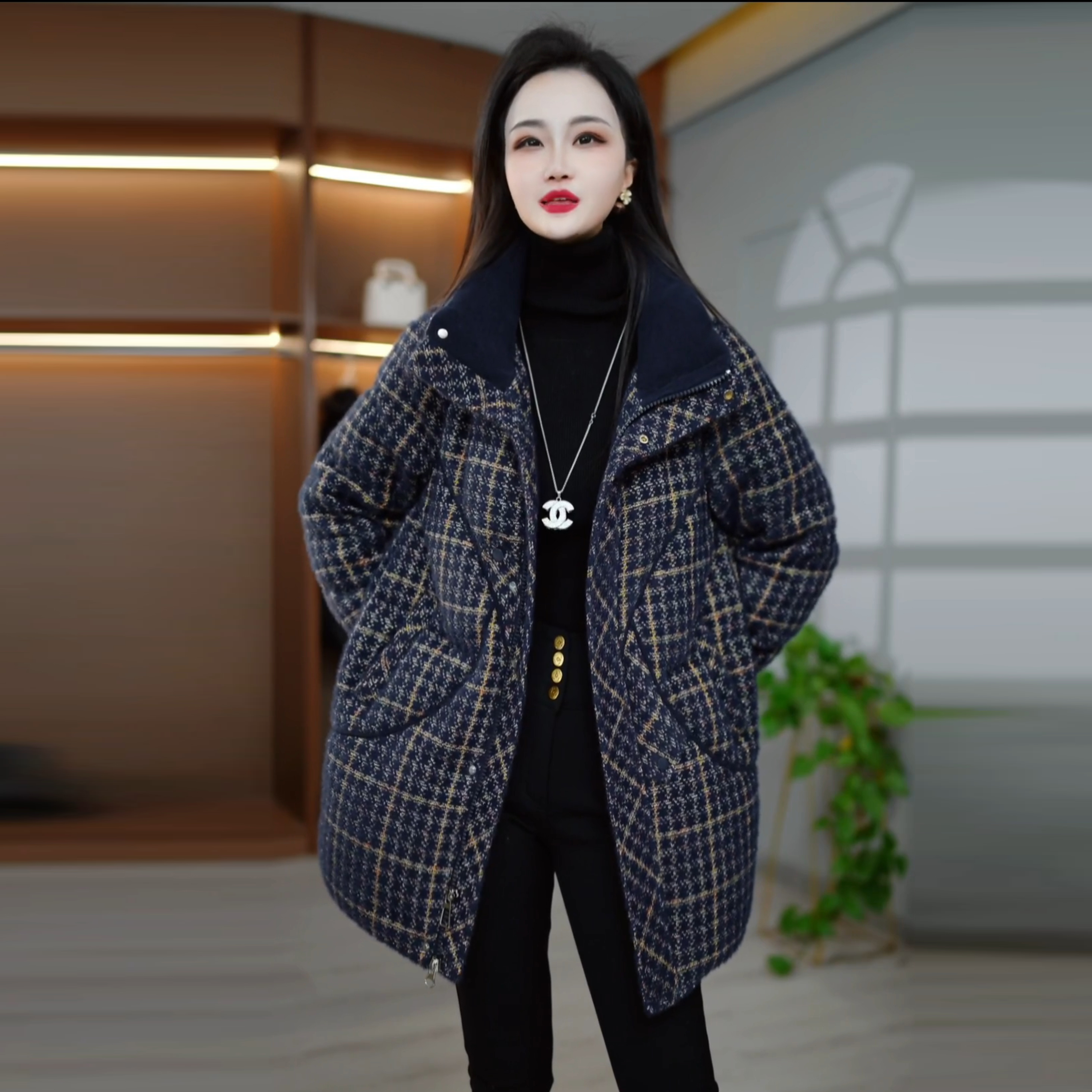 爆款时尚气质减龄保暖百搭设计感羽绒服M-3XL