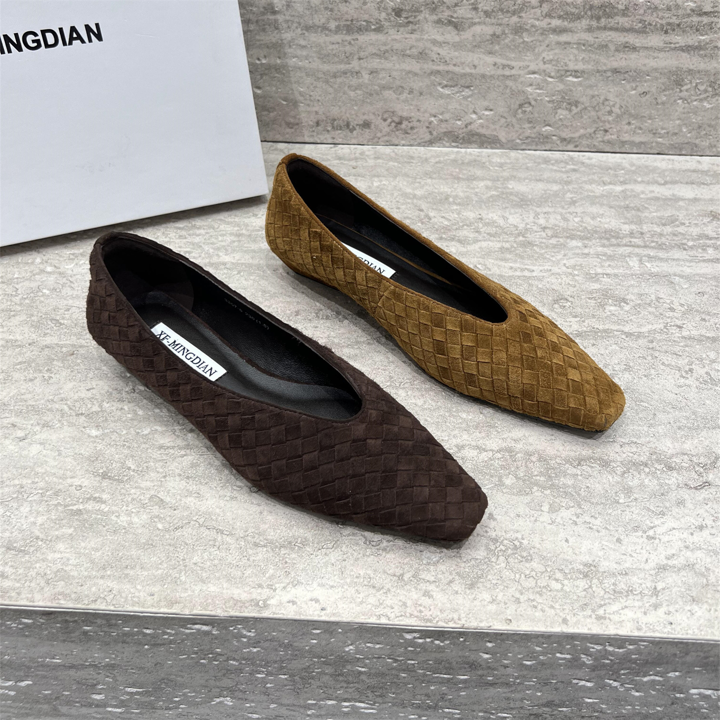 真皮磨砂编织方头浅口单鞋奶奶鞋