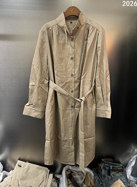 欧洲站纯色配腰带内拼蕾丝风衣