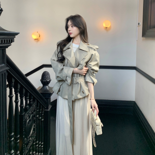 ByYou 秋季新款高级感浅灰色风衣外套女短款英伦风双排扣收腰大衣