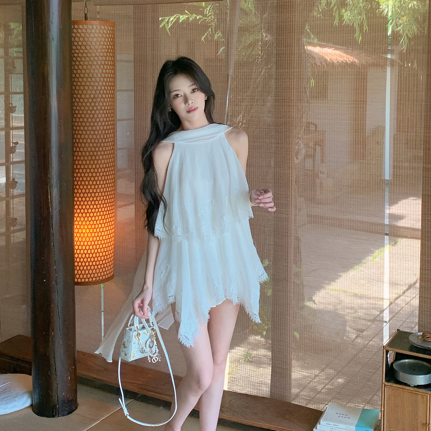ByYou 夏季不规则白色蕾丝花边挂脖露肩上衣两件套装女防走光短裤
