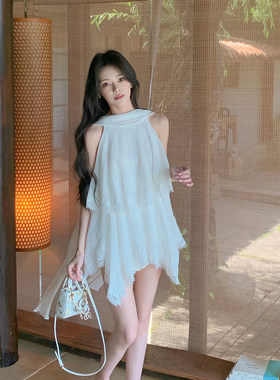 ByYou 夏季不规则白色蕾丝花边挂脖露肩上衣两件套装女防走光短裤