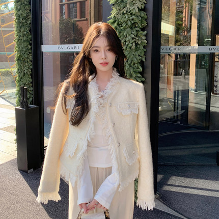 ByYou 冬季新款羽绒内胆流苏羊毛小香毛呢外套女短款加厚呢子大衣