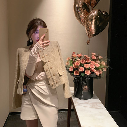 ByYou 秋季高级感30羊毛金丝混纺小香外套女2025新款气质短款上衣