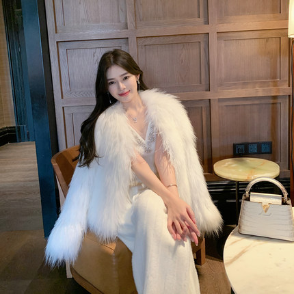 ByYou 冬季新款白色真貉子毛皮草外套女短款皮毛一体加厚毛毛大衣