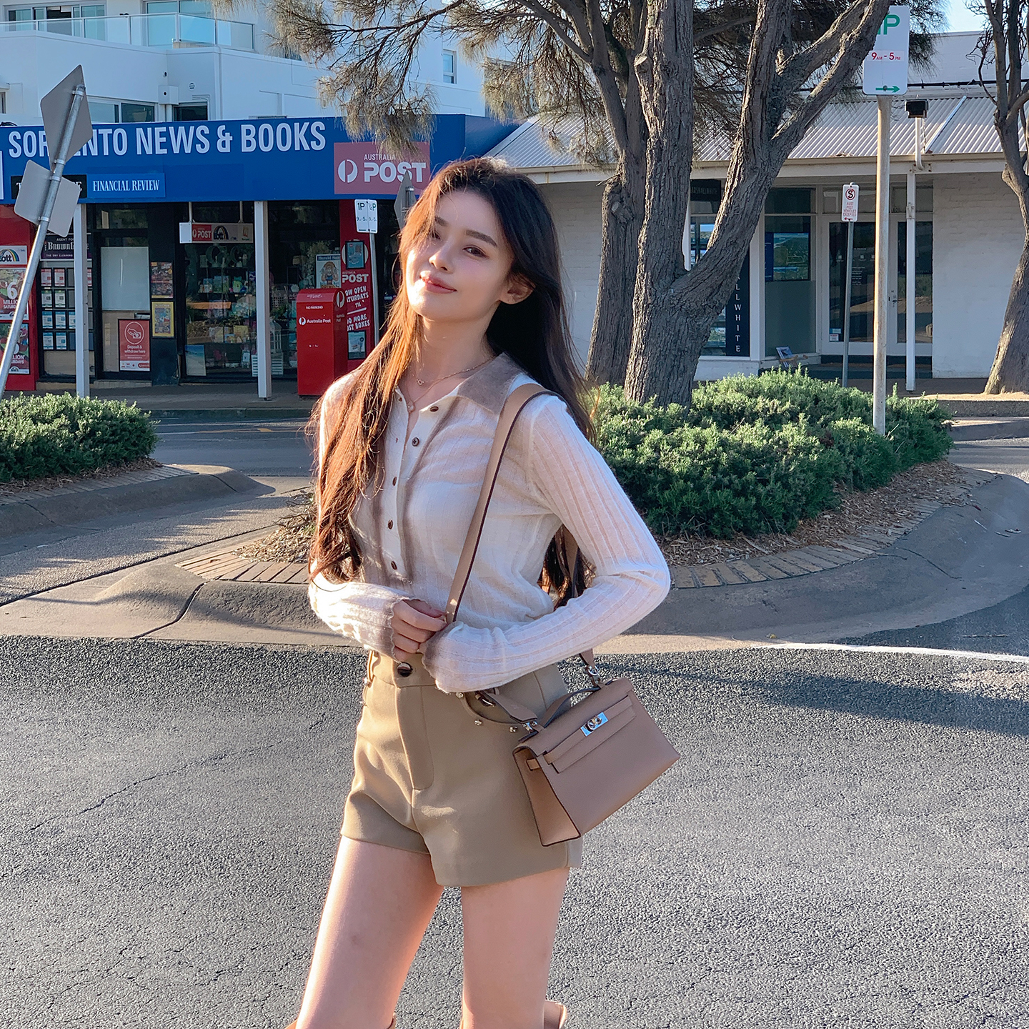 ByYou2025新款卡其色a字西装短裤女高腰显瘦阔腿靴裤辣妹包臀热裤