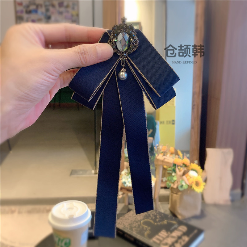 毕业学士服白衬衫领结配饰