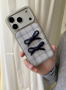 DT play miu系格纹少女藏蓝色蝴蝶结韩国ins博主小众设计适用于iphone17promax/16/15苹果14/13手机壳保护套