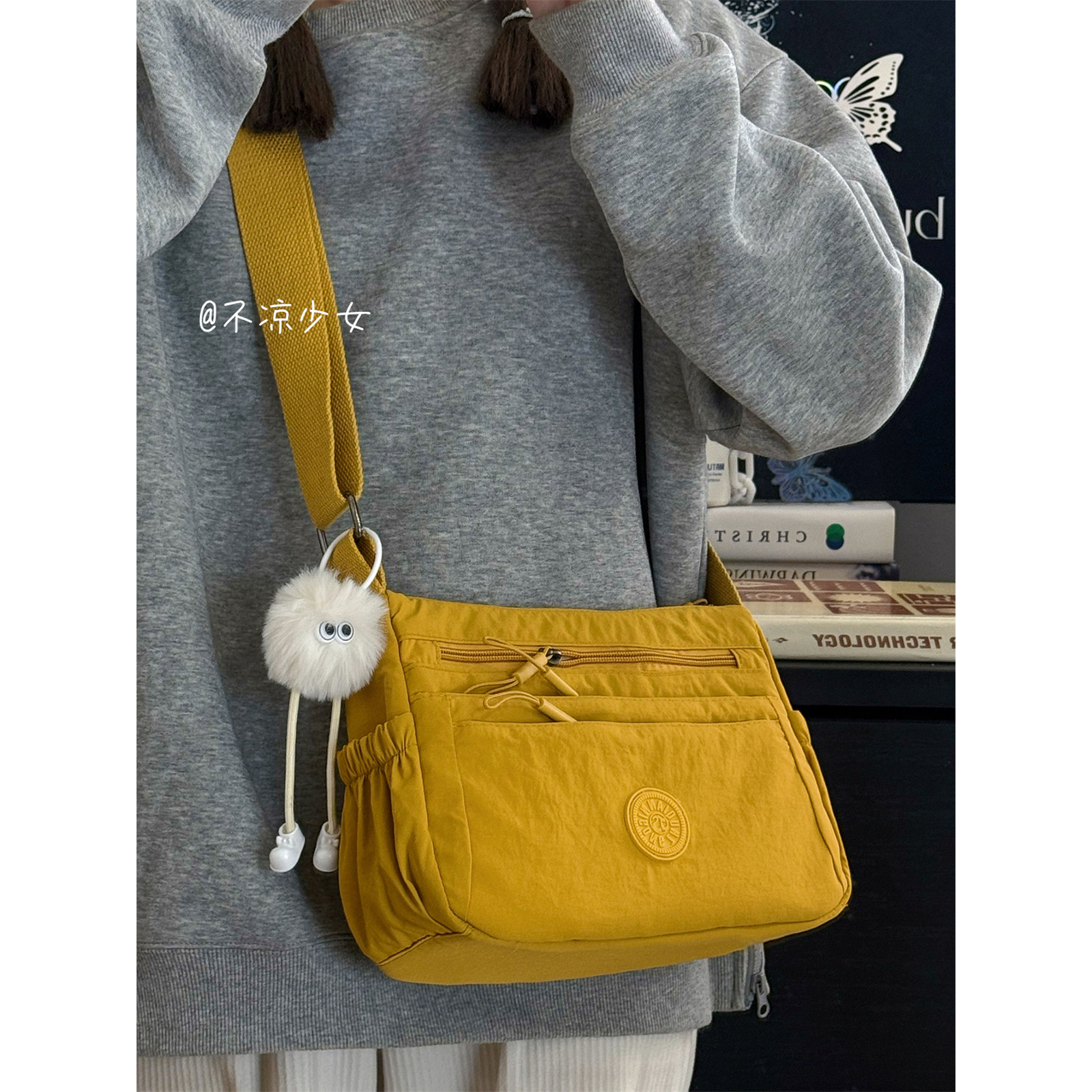 港风多层通勤包日系原宿小众简约百搭单肩斜挎包复古休闲小包包女,箱包皮具/热销女包/男包,通用款女包,淘宝优惠券,粉丝福利购,淘宝优惠卷