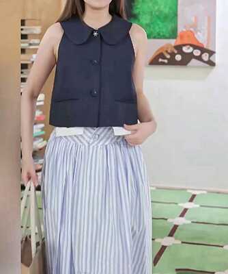 插肩袖两色短马甲KO俏皮伊顿领