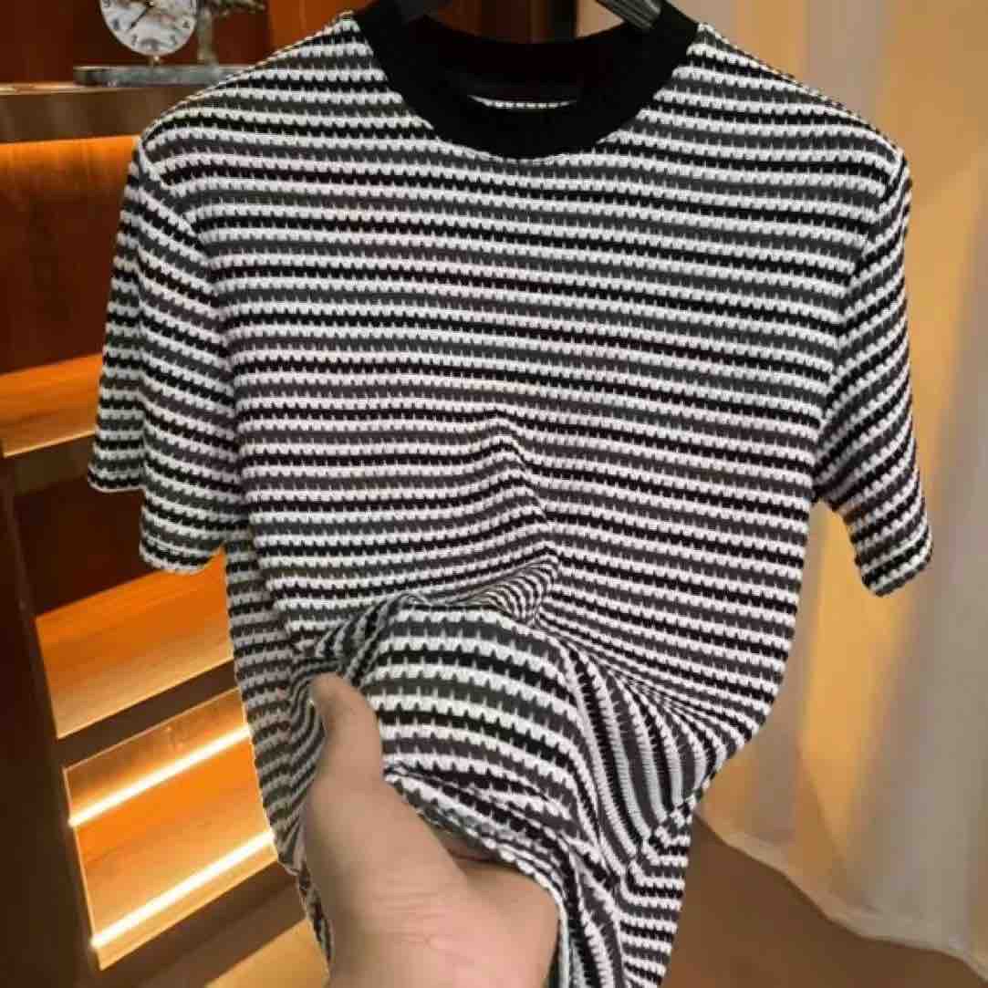 2026新款夏季条纹圆领男士短袖时尚半袖百搭轻奢T恤潮男休闲上衣