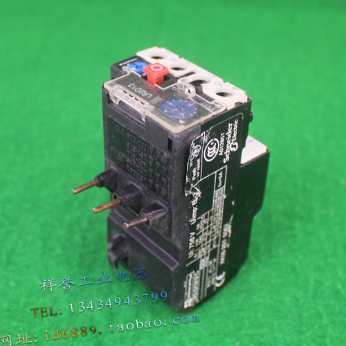 原装 施耐德 LR2-D1312 C 热过载继电器 4-6A