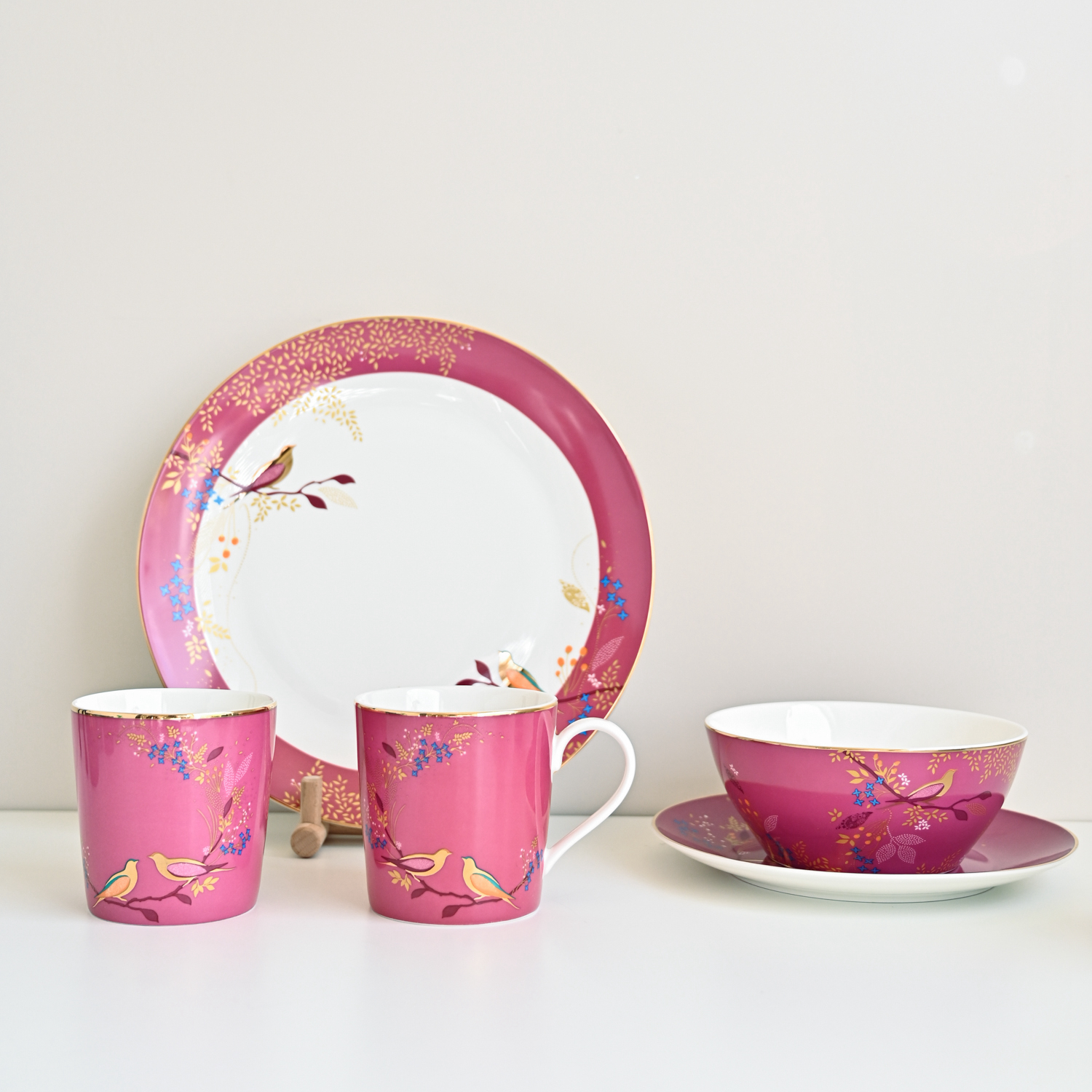 骨瓷西餐盘马克杯主餐碗波特美林