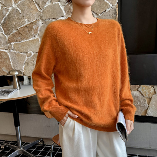 特漂亮！拉绒一线毛衣女秋冬新款软糯宽松百搭园领羊毛针织打底衫