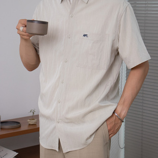 男 松诣 轻熟风APT刺绣口袋简约夏季 休闲宽松透气上衣衬衫