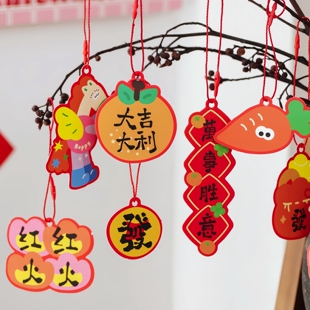 2026马年喜庆氛围吊卡新年装饰吊牌春节场景布置挂件盆景绿植挂饰