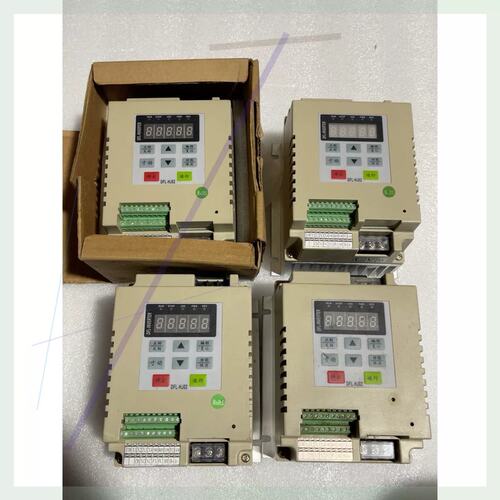 议价丹富莱变频器 DFL-HJ02M0015B四台1.5kw 2