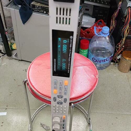 议价DH1798B-1 直流电源 成色如图所示 东西比较重