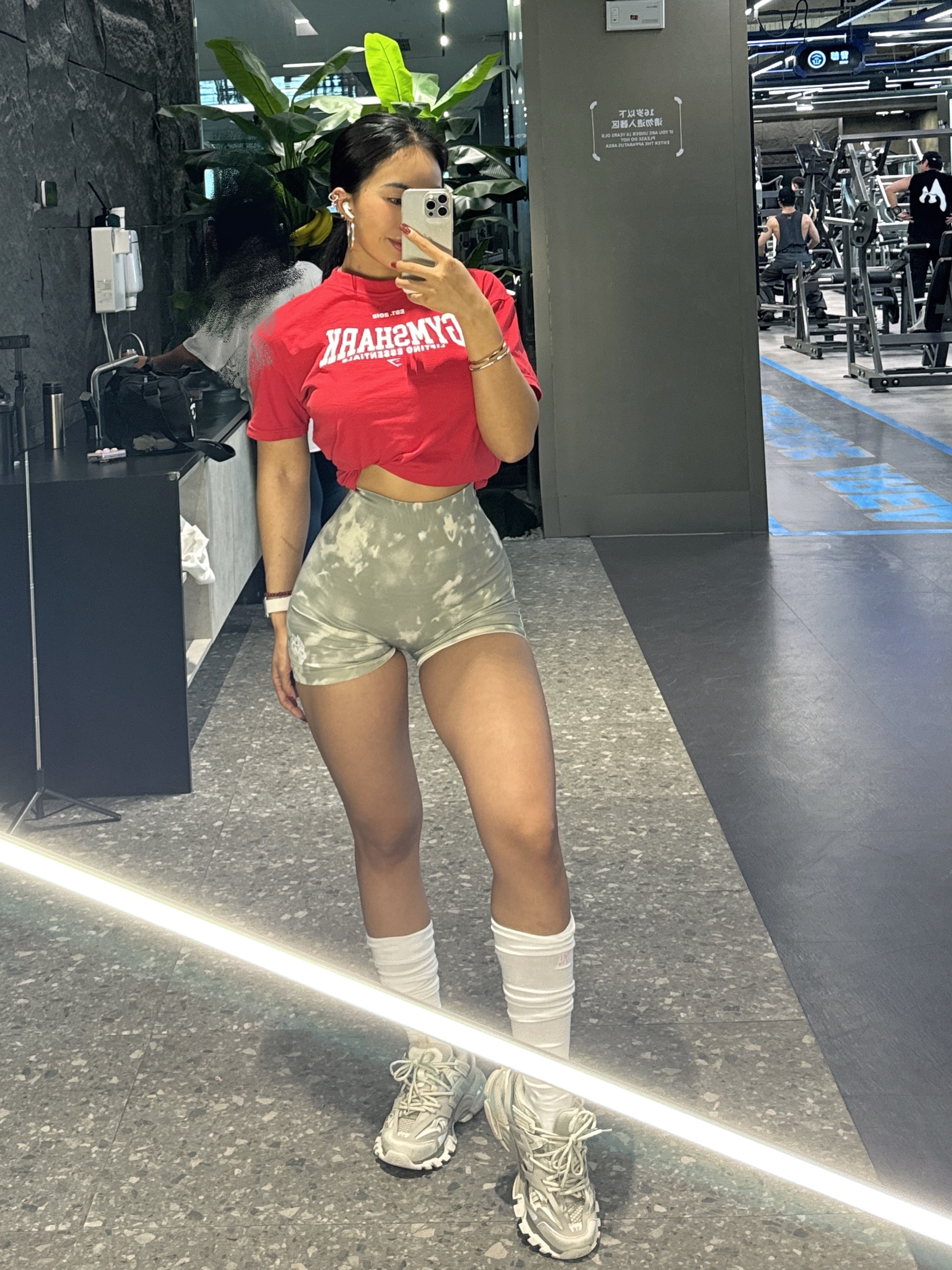 KIYA PEACH 顾GYMSHARK印花运动T恤宽松版吸湿排汗透气健身运动服