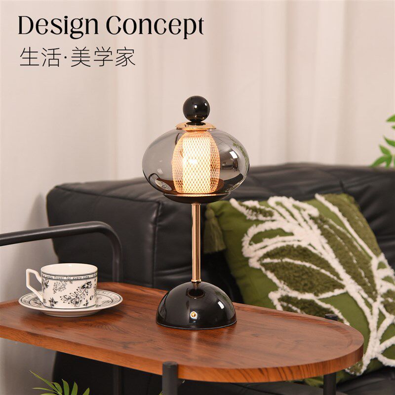 法式中古宫廷台灯卧室床头灯轻奢高级感充电触摸装饰氛围感小夜灯