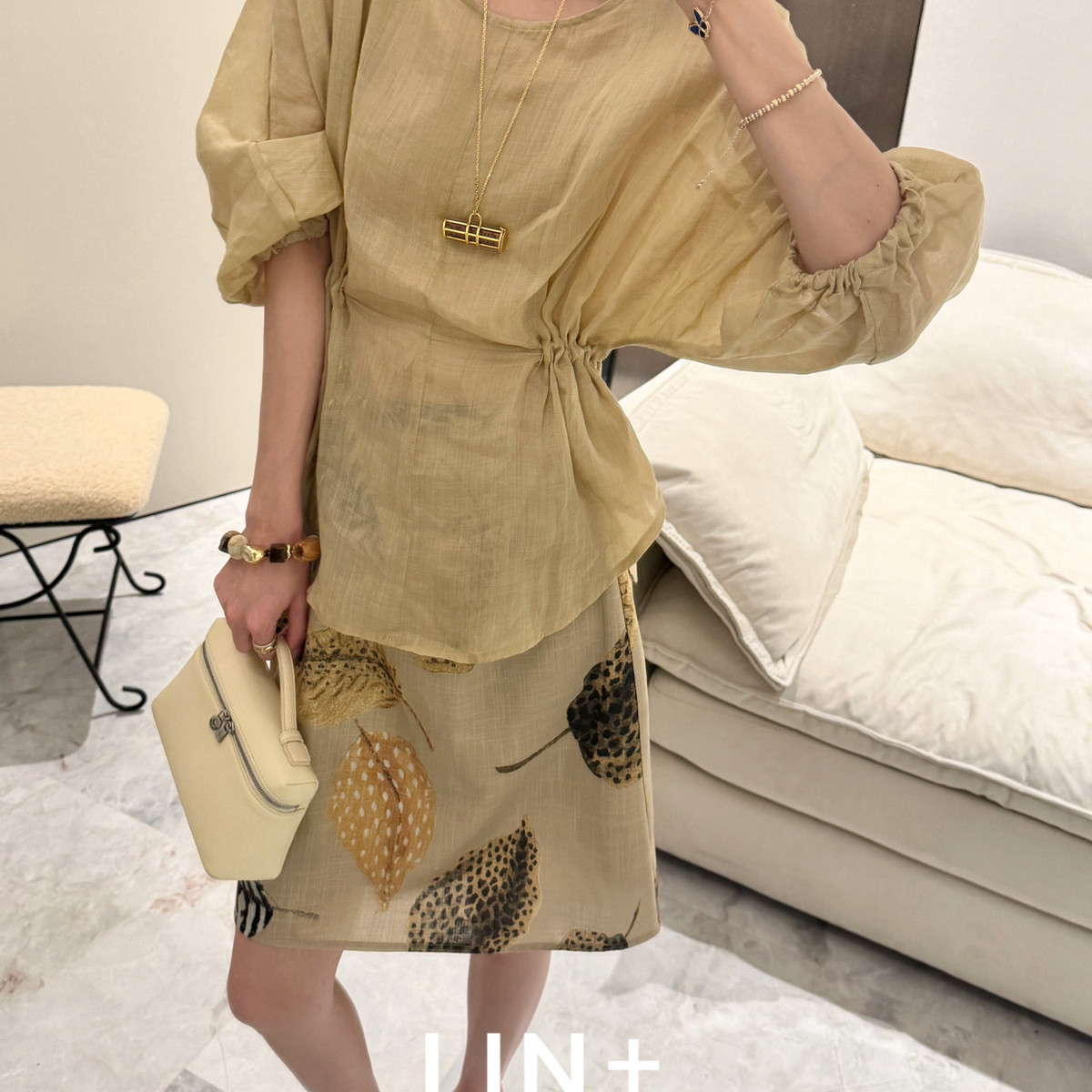 LIN+  -秋上新～100苎麻后背系带罩衫清爽复古极简小衫MX617