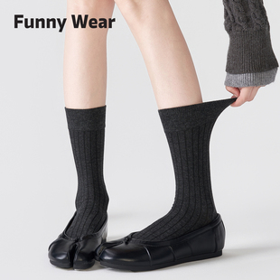 搭配Tabi分趾鞋纯色分趾袜女极简竖条纹显瘦二趾袜中筒日系棉袜子