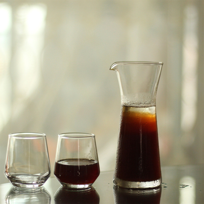 日式小蛮腰进口玻璃分享瓶带嘴果汁壶牛奶杯手冲单品咖啡杯带碟