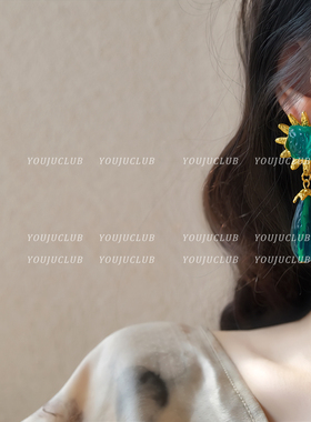 YOUJUclub-佛罗卡特~古典深绿色水滴琉璃夸张异域风情耳环耳夹女