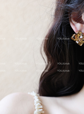 YOUJUclub-冰萃冷花～轻奢冰透咖色锆石方块水晶耳钉蚊香盘耳夹女