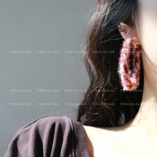 邮橘-松茶可可~毛绒复古圈圈夸张辣妹耳圈红色咖色豹纹耳环耳夹女