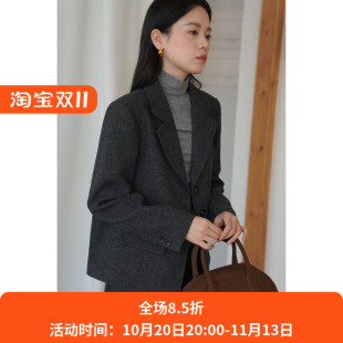英伦复古风灰色宽松短款羊毛毛呢西装外套女呢子秋冬款通勤小个子