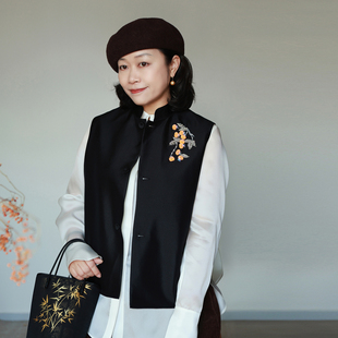 超雅圆弧轻新中式 法绣钉珠真丝棉 黑色马甲 柿柿如意 26早春