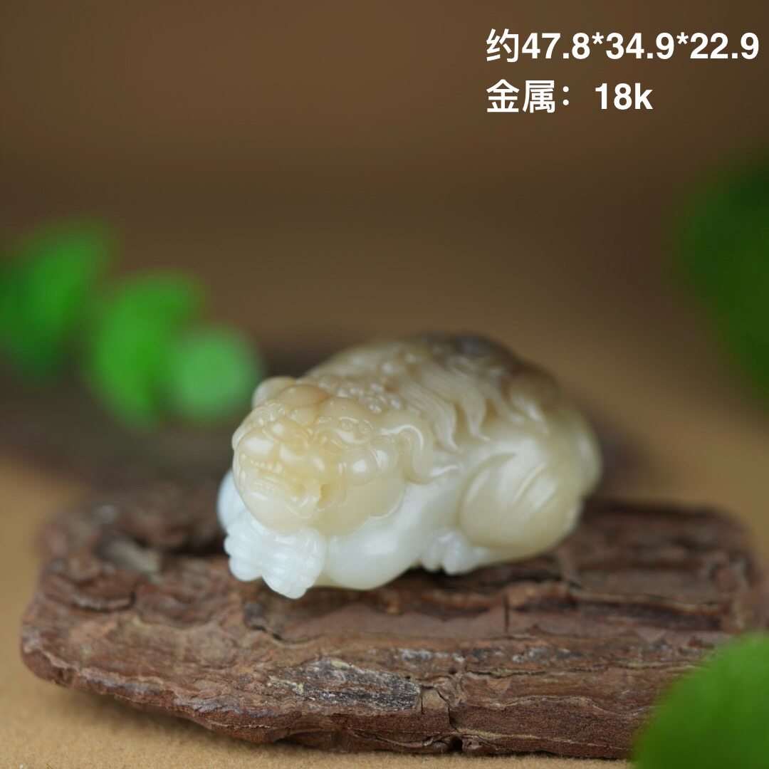 貔貅吊坠男款玉坠糖白玉挂件吊坠皮休瑞兽玉石挂件