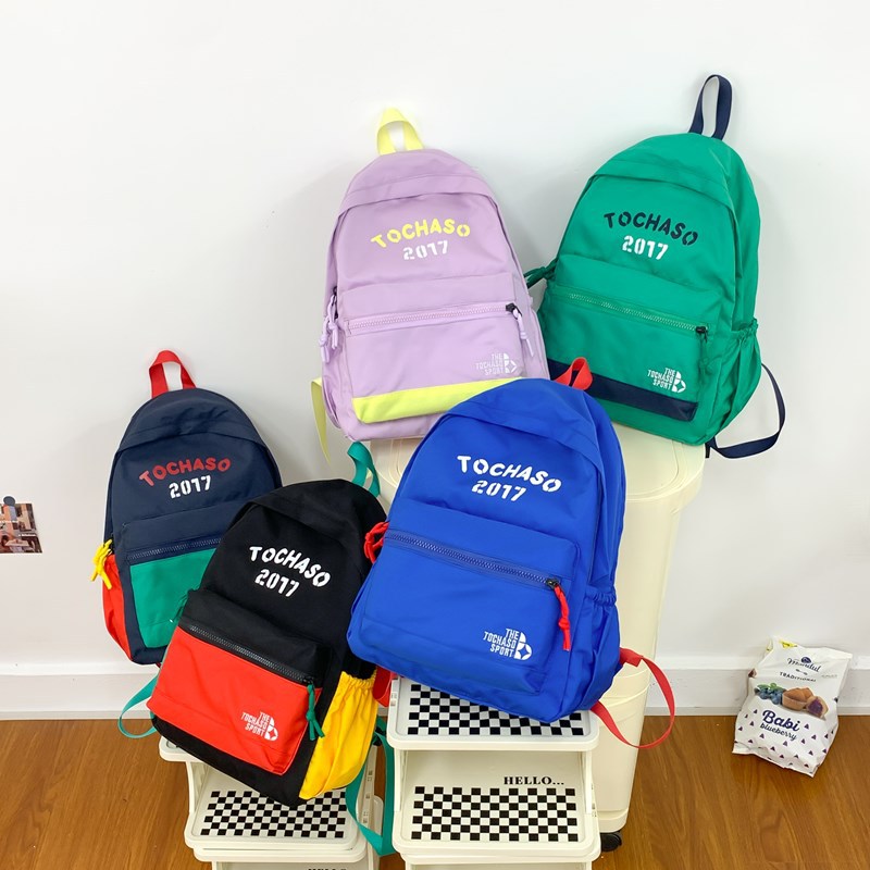 幼儿园小学生书包洋气字母休闲运动双肩包2025新款大容量儿童背包