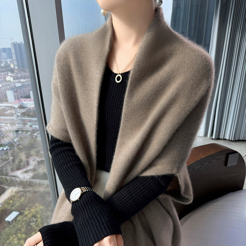 纯羊毛披肩女外搭斗篷保暖开衫纯色加厚秋冬新款羊绒针织上衣外套
