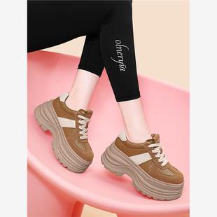 网红爆款厚底增高轻盈女鞋女春秋厚底松糕板鞋矮子乐休闲运动单鞋