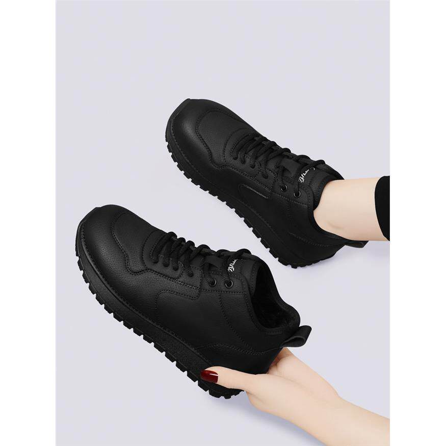 黑色休闲鞋女款2026新款秋冬季加绒棉鞋软底中老年妈妈轻便运动鞋