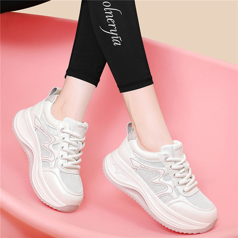 品牌小白鞋子女2026新款