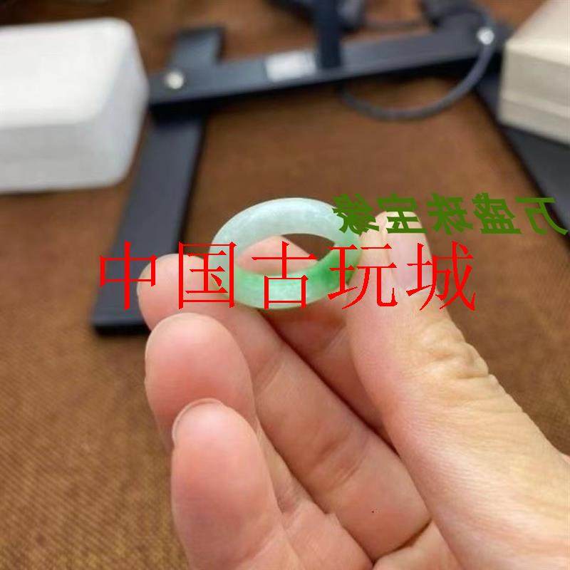 精选翡翠色冰种飘阳绿玉石戒指缅甸精品白底平安转运戒圈男女同款