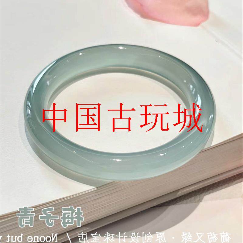 薄荷油青玛瑙手镯晴水浅绿冰透远山黛玉髓手镯新中式国风高级女款