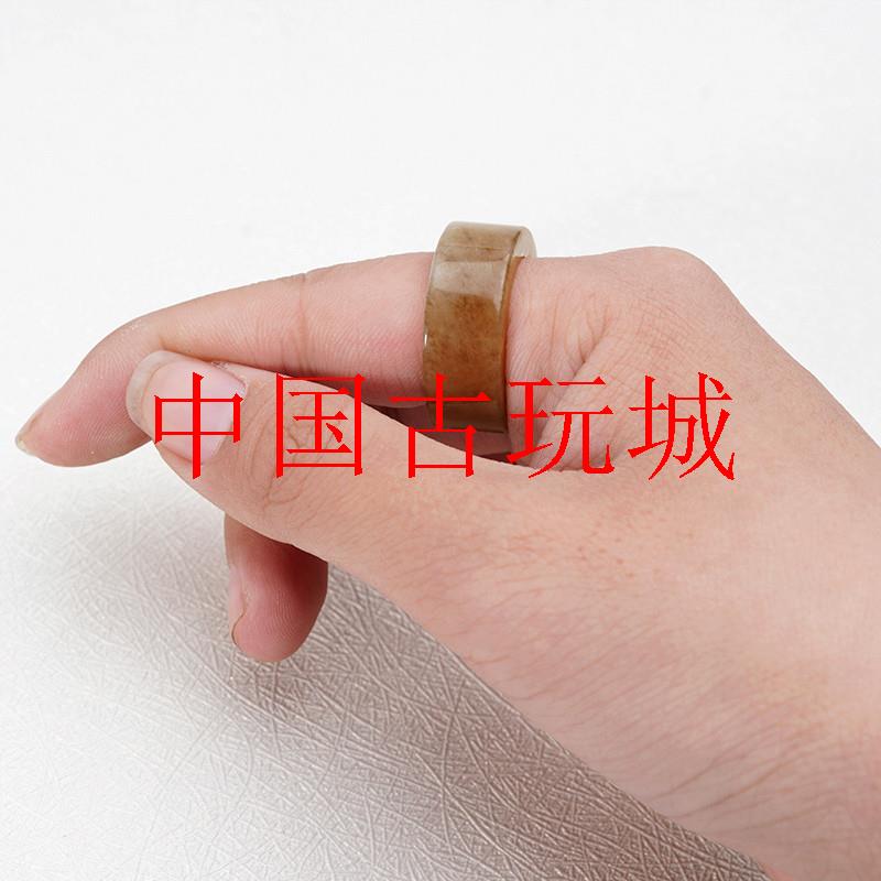 新疆和田玉籽料糖玉戒指戒圈女款玉石玉器珠宝方形指环小扳指直切